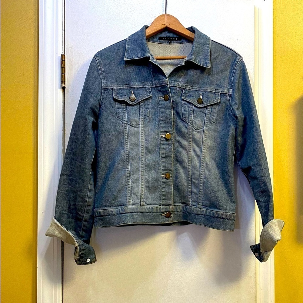Theory Denim / Jean Women’s Jacket! EUC